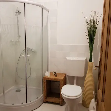 Barsonyberek Vendeghaz Bakony Konukevi 4*