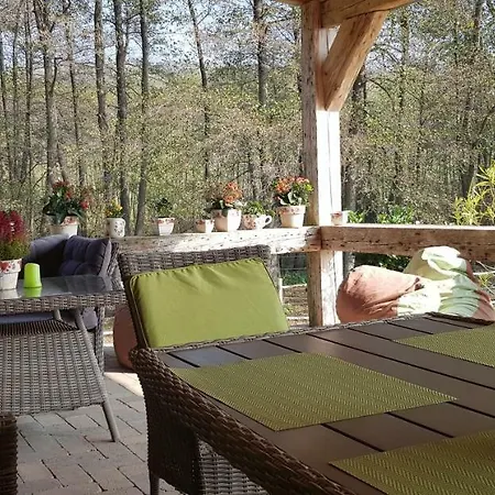 Konukevi Barsonyberek Vendeghaz Bakony Jásd