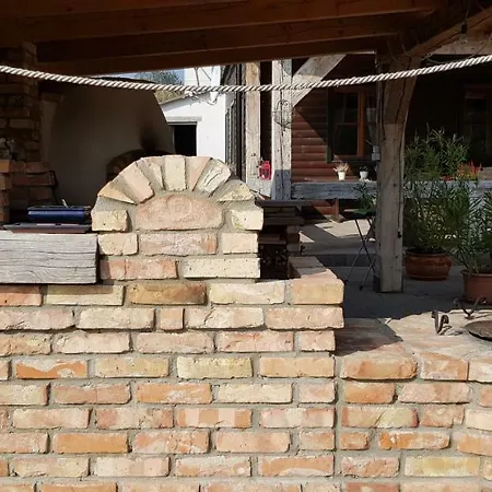 Barsonyberek Vendeghaz Bakony Jásd